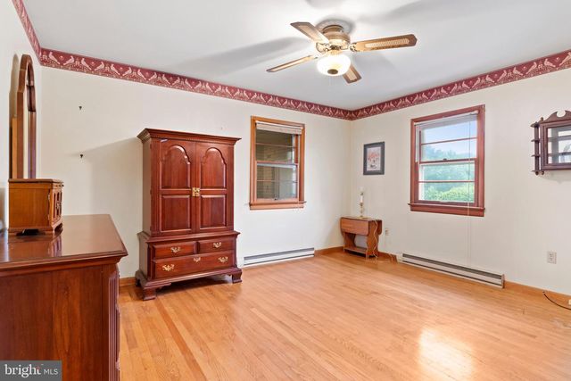 112 OPOSSUM LAKE RD, Carlisle, PA 17015