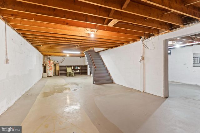 112 OPOSSUM LAKE RD, Carlisle, PA 17015