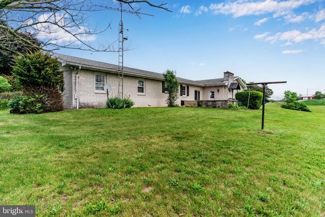 112 OPOSSUM LAKE RD, Carlisle, PA 17015