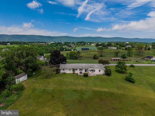 112 OPOSSUM LAKE RD, Carlisle, PA 17015