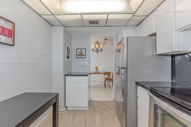 137 Golden Isles Drive 809, Hallandale Beach, FL 33009
