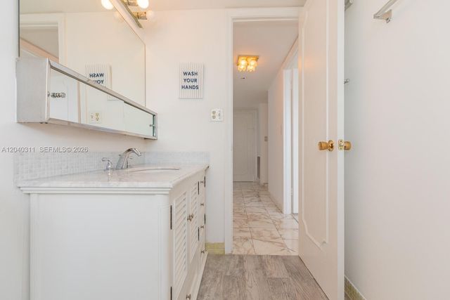 137 Golden Isles Drive 809, Hallandale Beach, FL 33009