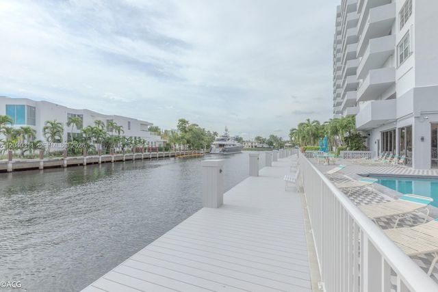 137 Golden Isles Drive 809, Hallandale Beach, FL 33009