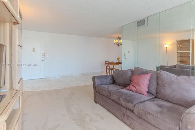 137 Golden Isles Drive 809, Hallandale Beach, FL 33009