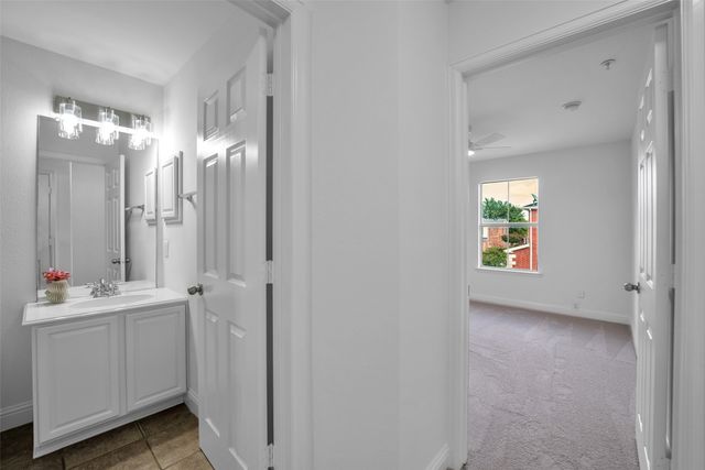 152 Henrietta Street, Lewisville, TX 75057