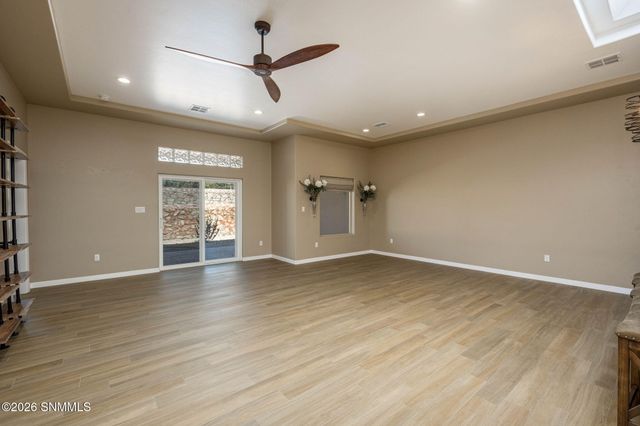 3893 Tayvis Road, Las Cruces, NM 88012