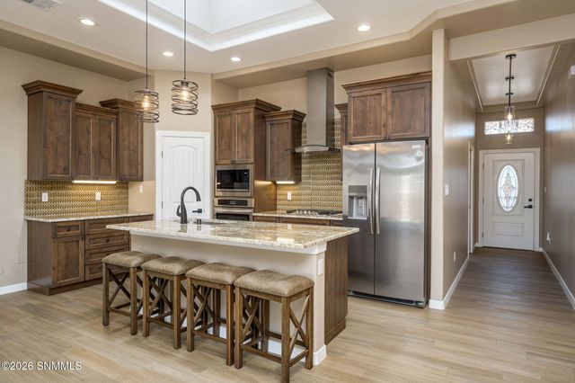 3893 Tayvis Road, Las Cruces, NM 88012