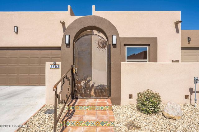 3893 Tayvis Road, Las Cruces, NM 88012