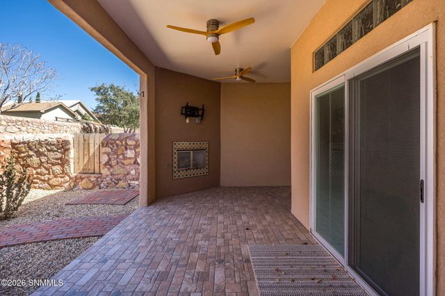 3893 Tayvis Road, Las Cruces, NM 88012