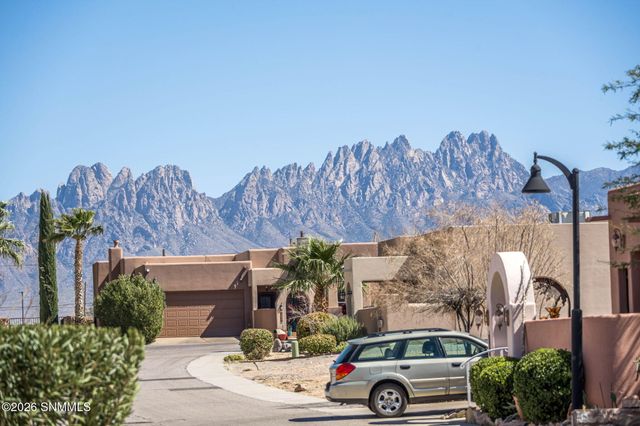 3893 Tayvis Road, Las Cruces, NM 88012