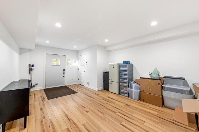 11720 N Austin AVENUE, Mequon, WI 53092