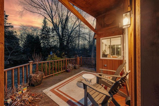 11720 N Austin AVENUE, Mequon, WI 53092