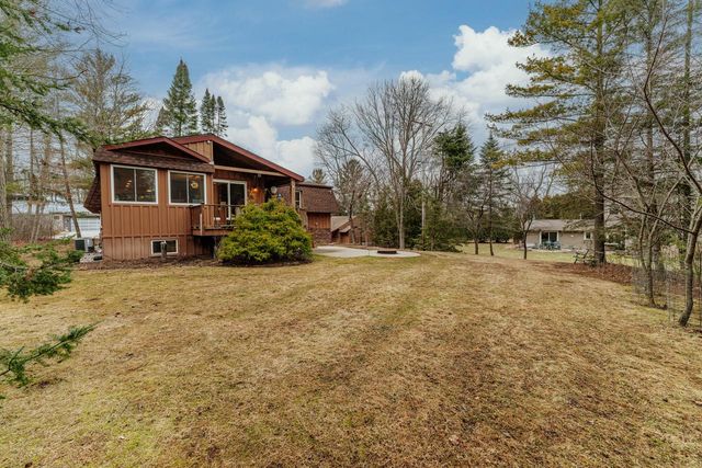 11720 N Austin AVENUE, Mequon, WI 53092