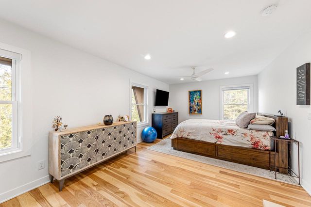 11720 N Austin AVENUE, Mequon, WI 53092