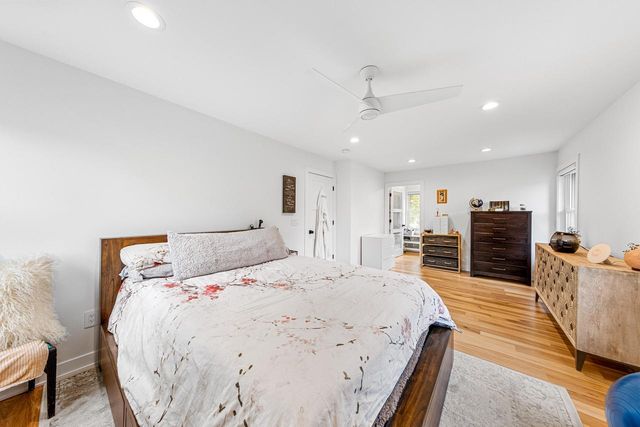 11720 N Austin AVENUE, Mequon, WI 53092