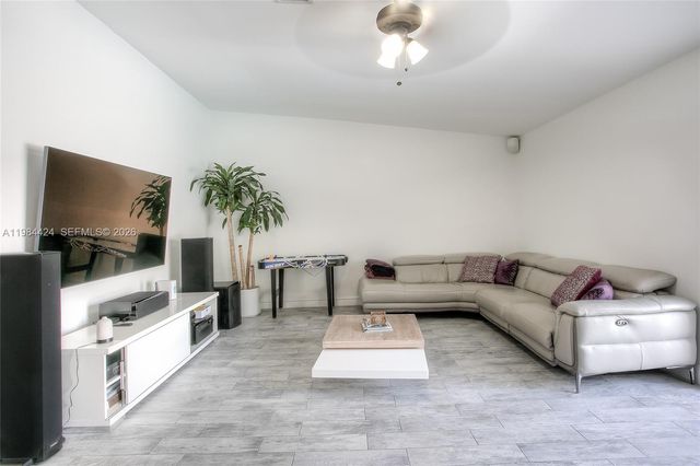 15831 SW 139th Pl 15831, Miami, FL 33177