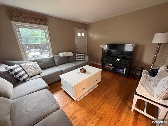 72 Prospect Street A, Ramsey, NJ 07446