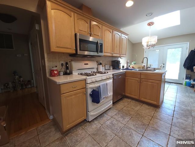 72 Prospect Street A, Ramsey, NJ 07446