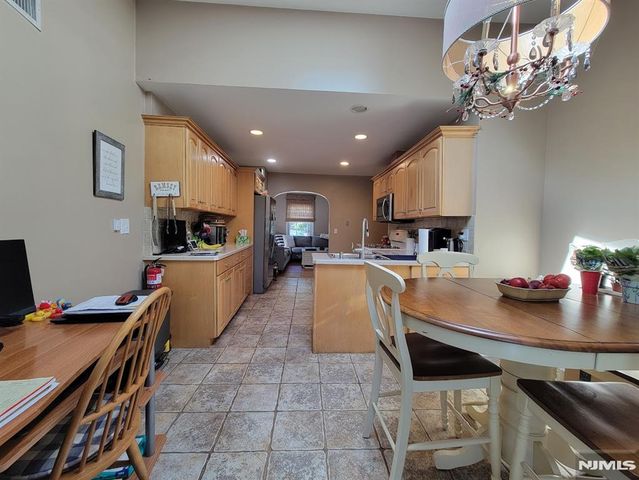 72 Prospect Street A, Ramsey, NJ 07446