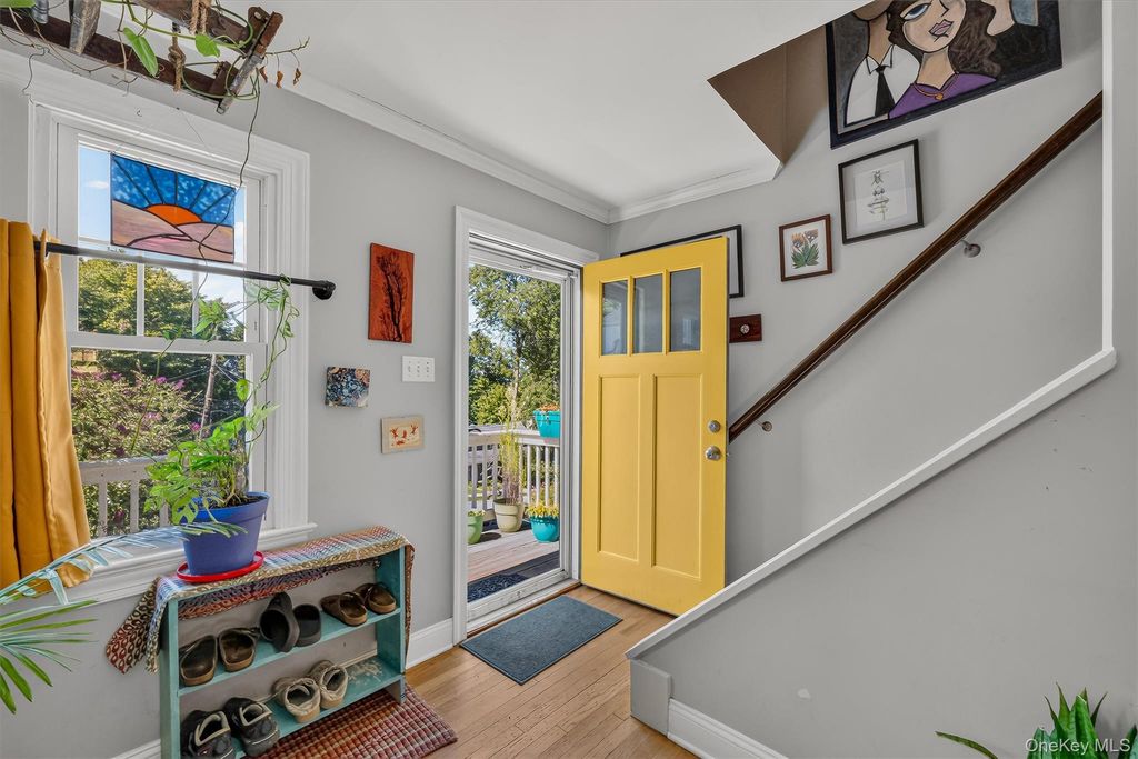 18 Thompson Avenue, Croton-on-hudson, NY 10520 — photo 3