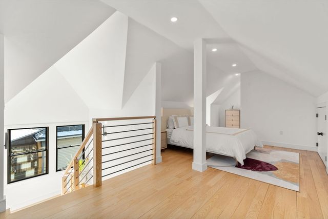 1919 Commonwealth Ave. 1919, Newton, MA 02466