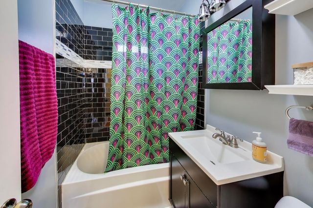 7113 Harrison Avenue, Hammond, IN 46324