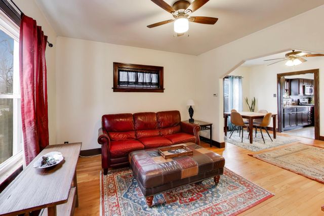 7113 Harrison Avenue, Hammond, IN 46324