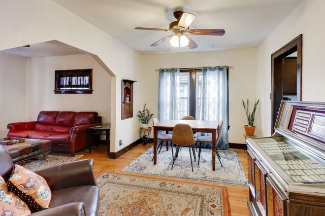 7113 Harrison Avenue, Hammond, IN 46324