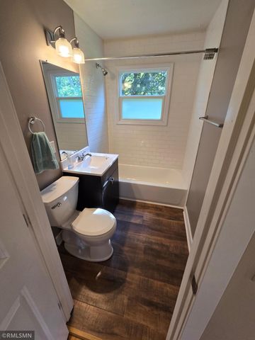 1020 Evergreen Lane N, Plymouth, MN 55441