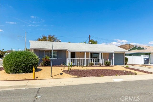 28635 Hoylake Court, Menifee, CA 92586