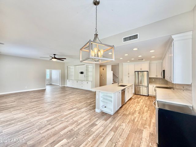 3640 S BARBERRY Place, Chandler, AZ 85248