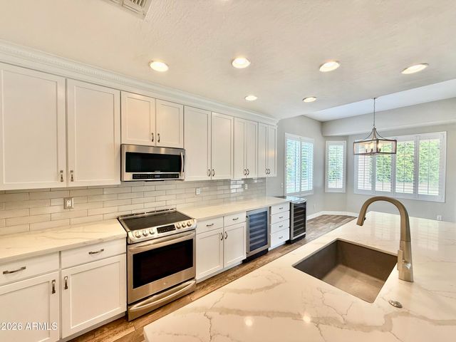 3640 S BARBERRY Place, Chandler, AZ 85248