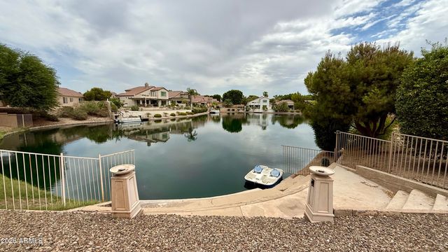 3640 S BARBERRY Place, Chandler, AZ 85248