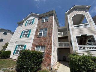 902 Litchfield Way E, Wilmington, NC 28405