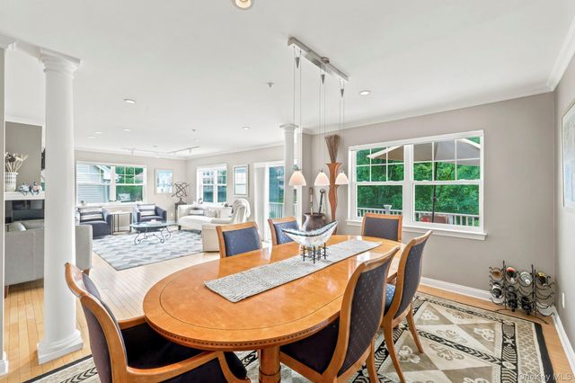 15 Winding Ridge Road, White Plains, NY 10603