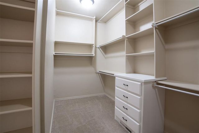 1101 Wb Meyer Parkway, Edmond, OK 73025