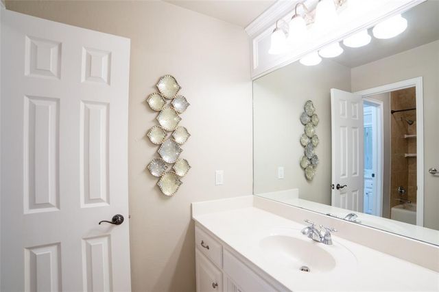 1101 Wb Meyer Parkway, Edmond, OK 73025