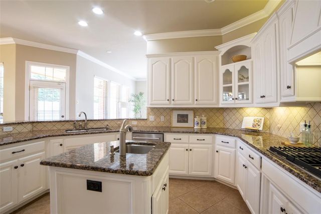 1101 Wb Meyer Parkway, Edmond, OK 73025