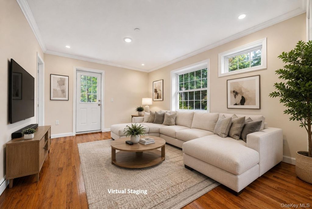 164-20 85th Avenue, Jamaica Hills, NY 11432 — photo 4