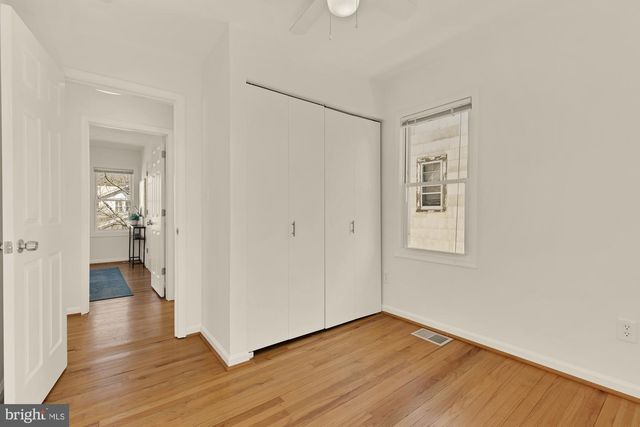 2425 PERRY ST NE, Washington, DC 20018