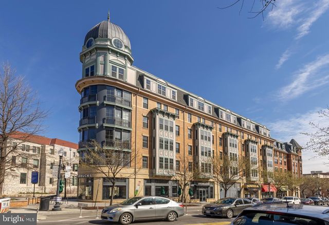 2425 PERRY ST NE, Washington, DC 20018