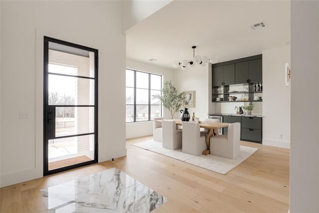 9608 Autumn Park Lane, Oklahoma City, OK 73151