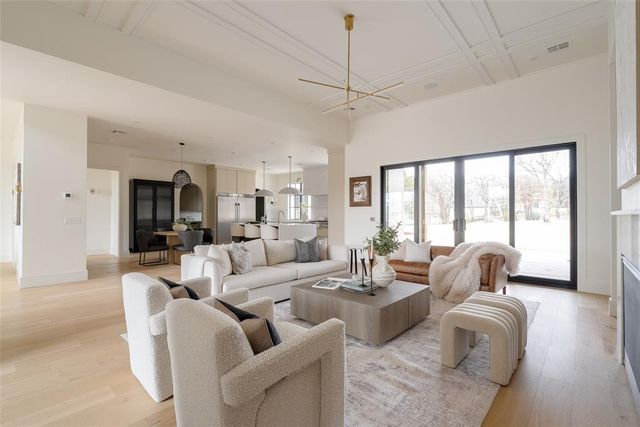 9608 Autumn Park Lane, Oklahoma City, OK 73151