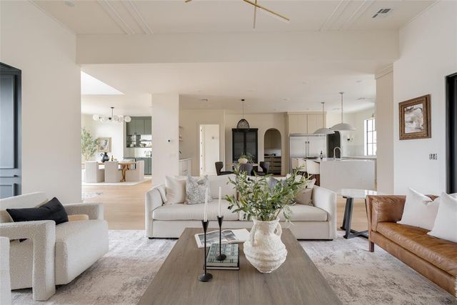 9608 Autumn Park Lane, Oklahoma City, OK 73151