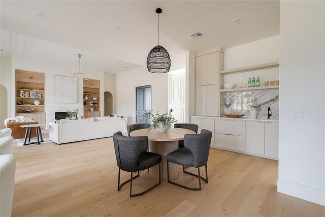 9608 Autumn Park Lane, Oklahoma City, OK 73151