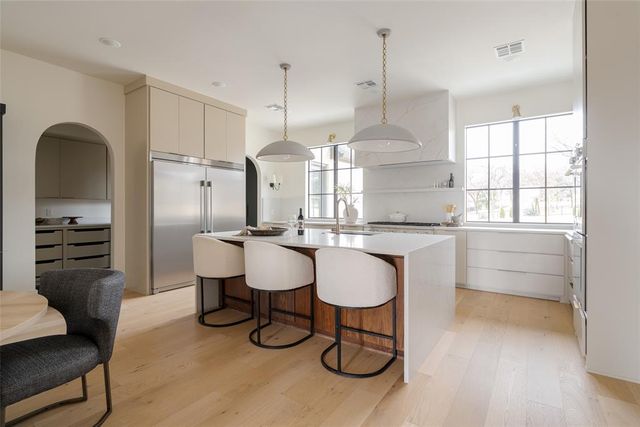 9608 Autumn Park Lane, Oklahoma City, OK 73151