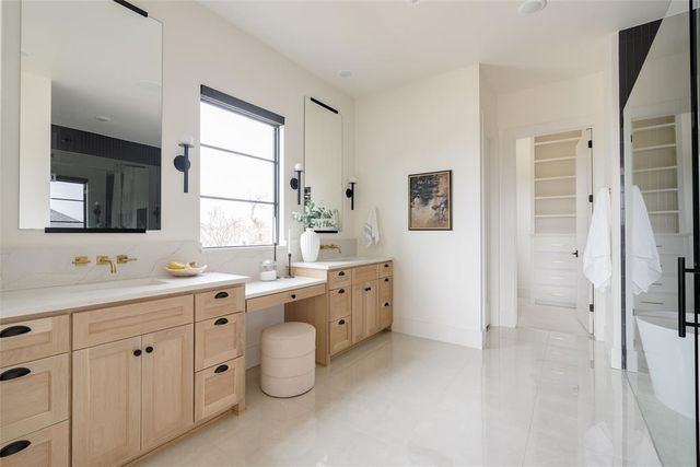 9608 Autumn Park Lane, Oklahoma City, OK 73151