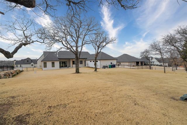 9608 Autumn Park Lane, Oklahoma City, OK 73151