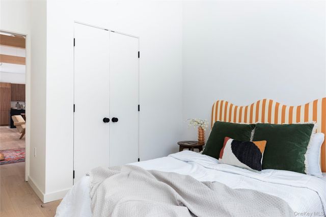 3 Schoolhouse Road, Saugerties, NY 12477