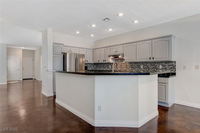 9420 San Laguna Court 104, Las Vegas, NV 89134